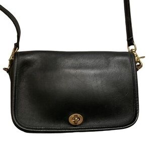 Coach Vintage Black leather Pocket Purse Handbag 9755